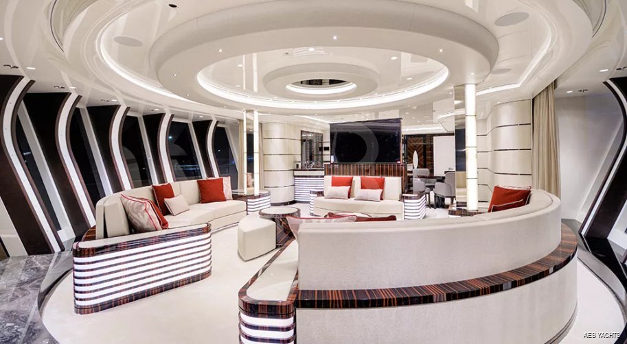 Victoria yacht interior 3