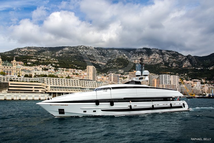 Crazy Me yacht exterior 6