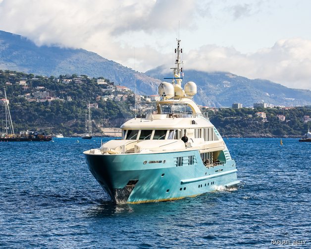 Aquamarina yacht exterior 4