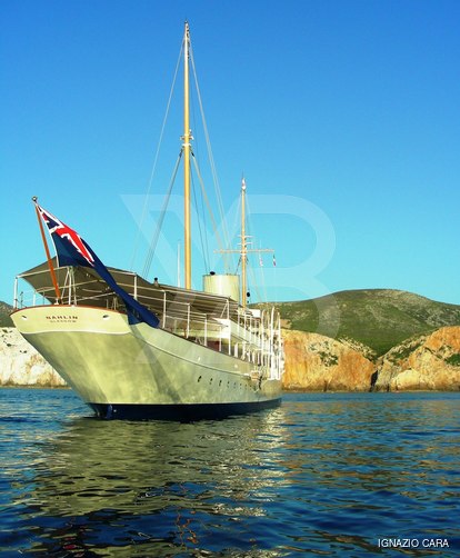 Nahlin yacht exterior 5