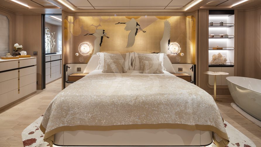 Haze² yacht interior 12