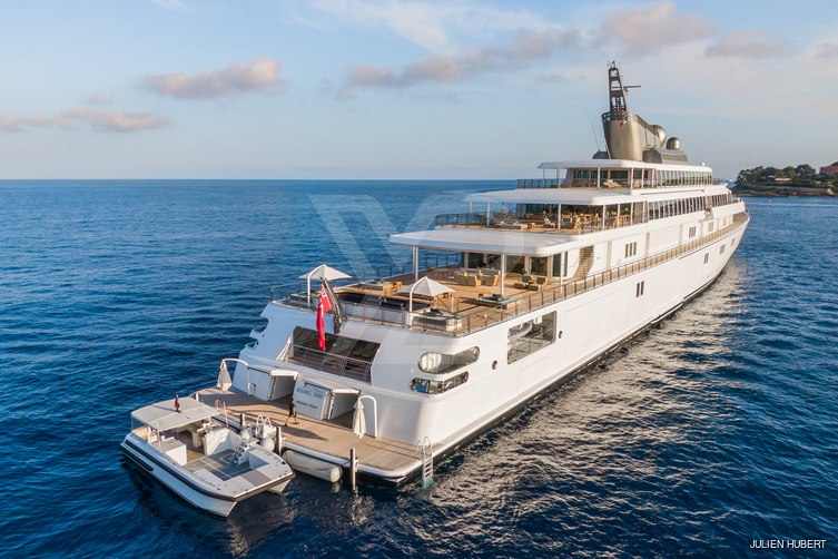 Rising Sun yacht exterior 7