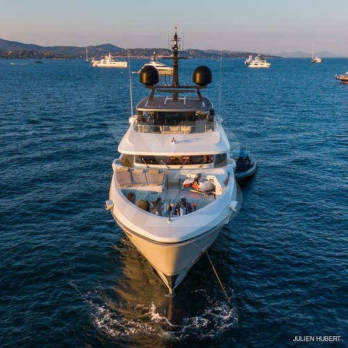 X yacht exterior 23