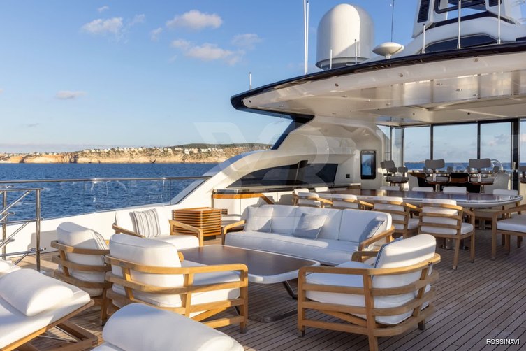 Piacere yacht exterior 4