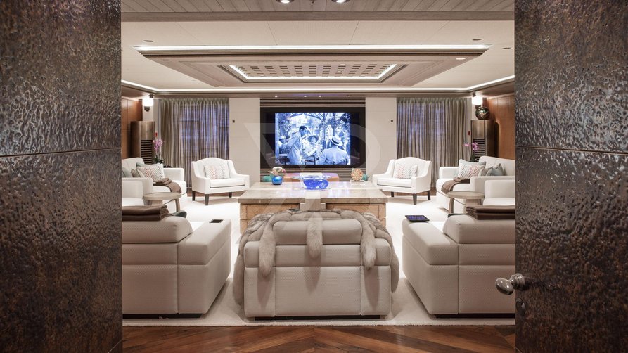 Luna yacht interior 8