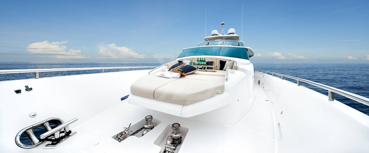 Askari yacht exterior 3