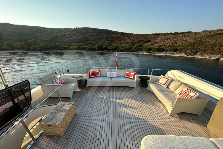 Miss Ado yacht exterior 6