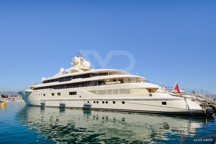 Al Raya yacht exterior 13