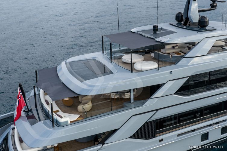 RJ yacht exterior 5
