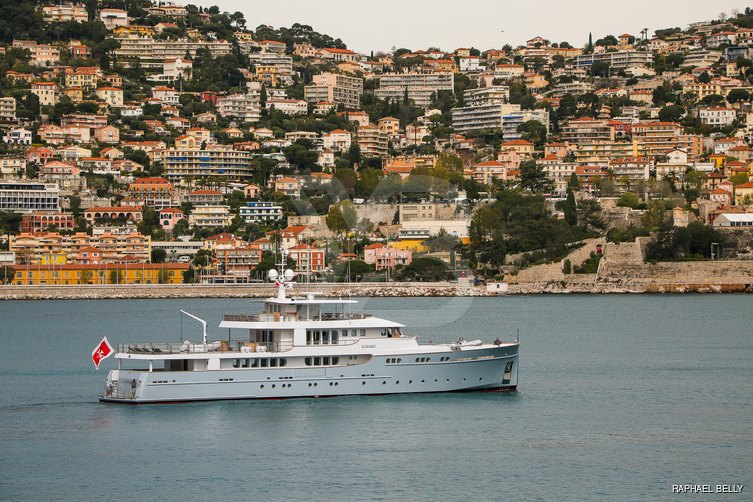 Elisabet yacht exterior 7