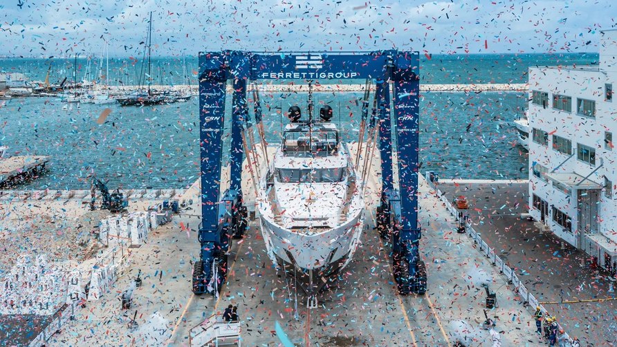 Miotu yacht exterior 7