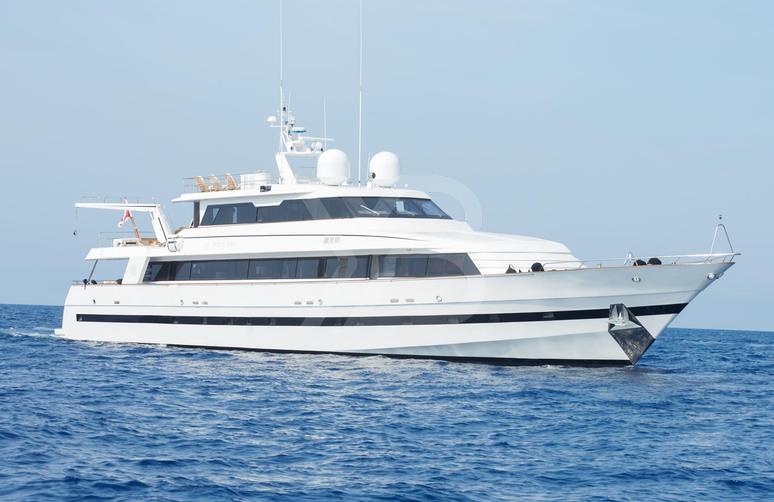 Sea Lady II yacht exterior 5