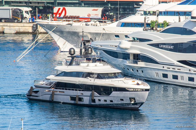 Tanelorn yacht exterior 106