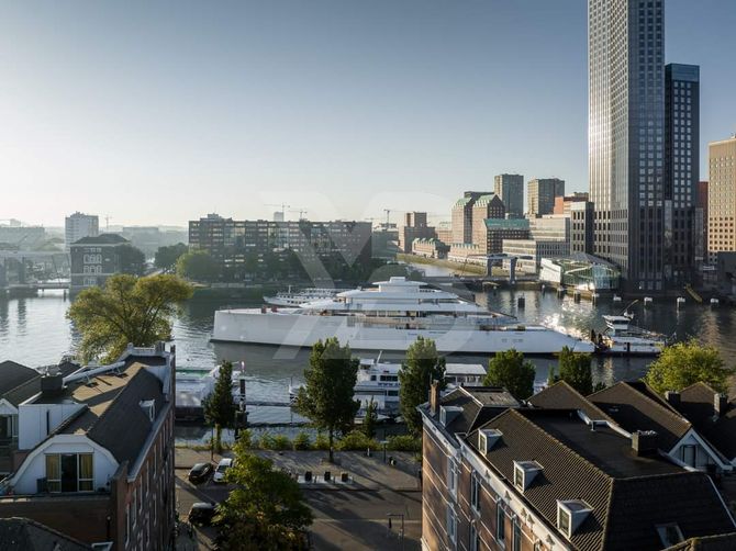 Feadship 824 yacht exterior 8