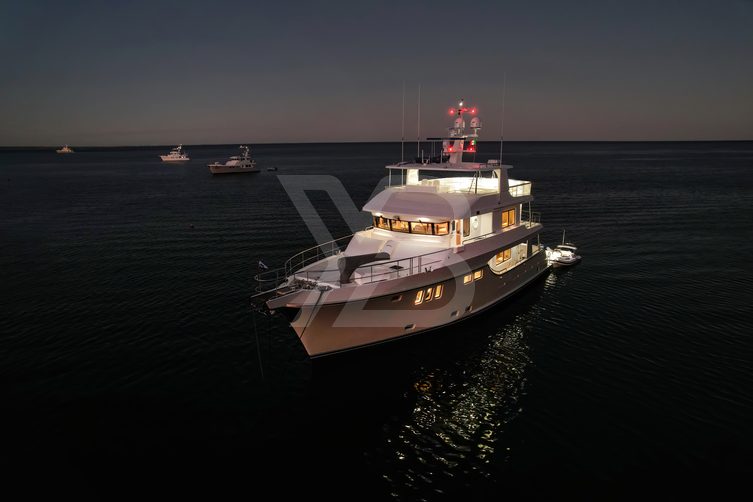 Lady Di yacht exterior 19