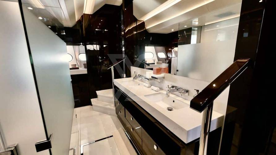 Survivor 2 yacht interior 16