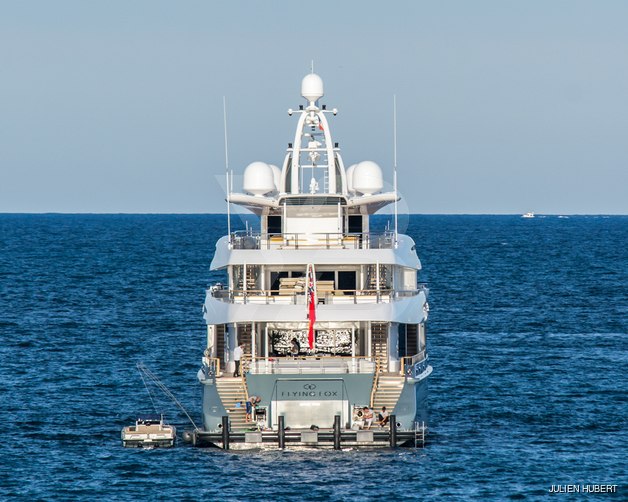 Dytan yacht exterior 4