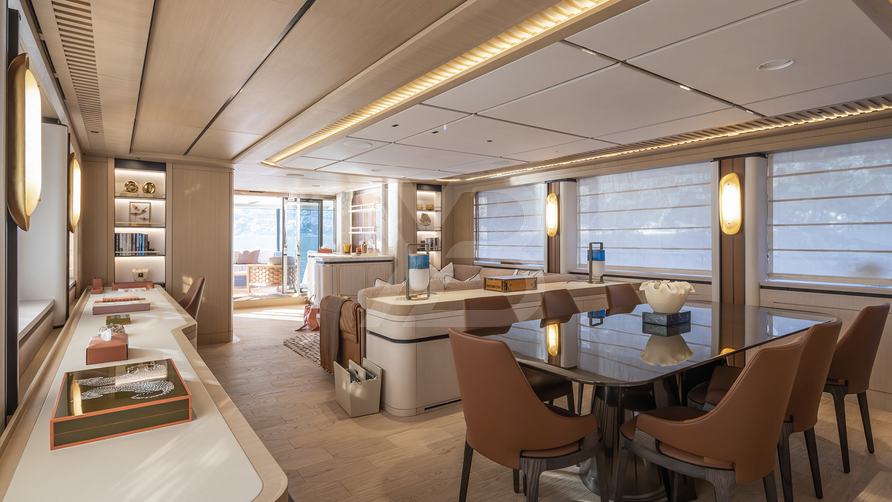 Haze² yacht interior 8