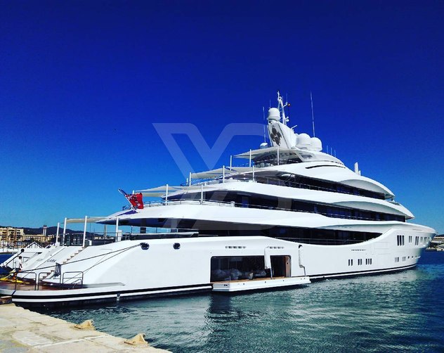 Lady Lara yacht exterior 17