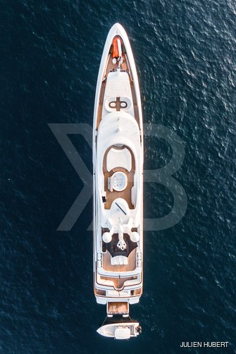 La Blanca yacht exterior 3