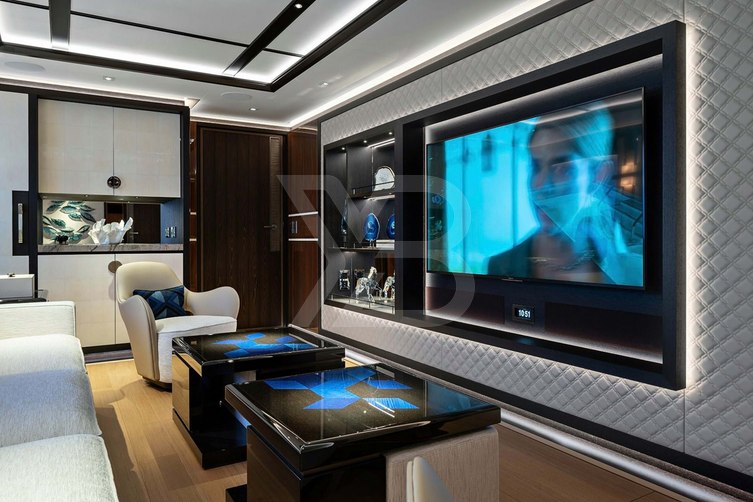 Lusine yacht interior 28