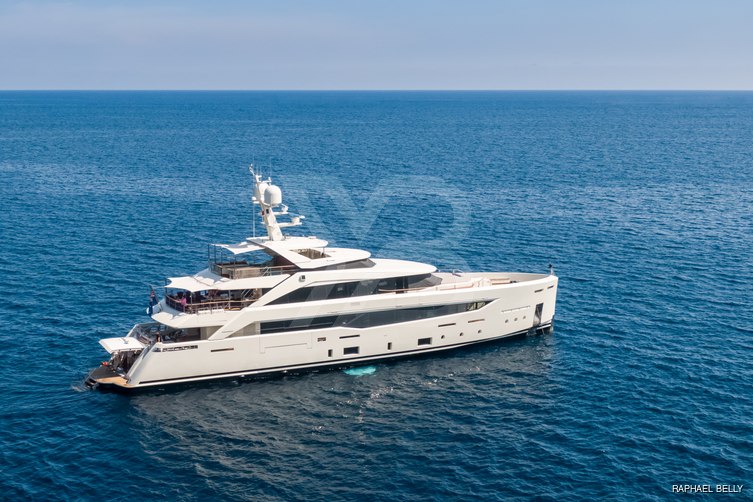 Serenity yacht exterior 2