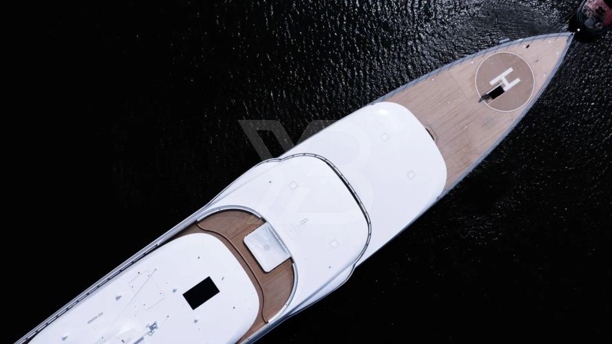 Moonrise yacht interior 9