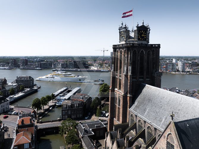 Leviathan yacht exterior 16