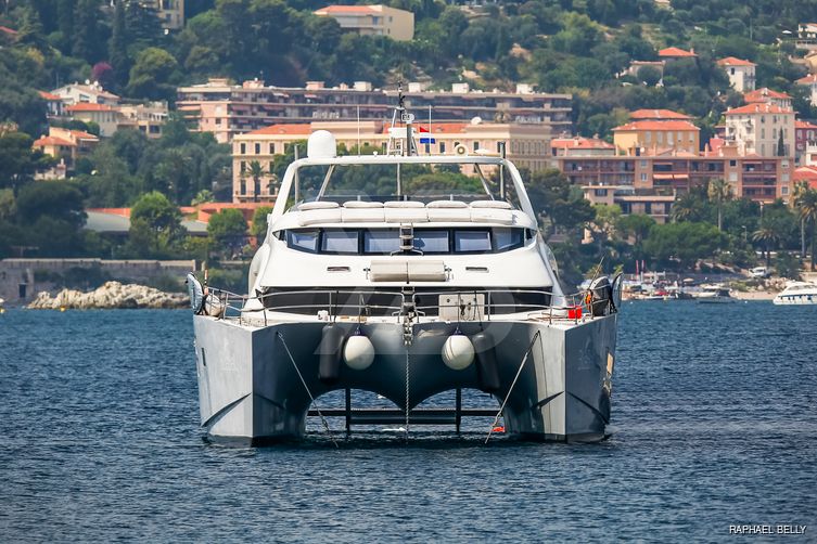 Blue Belly yacht exterior 5