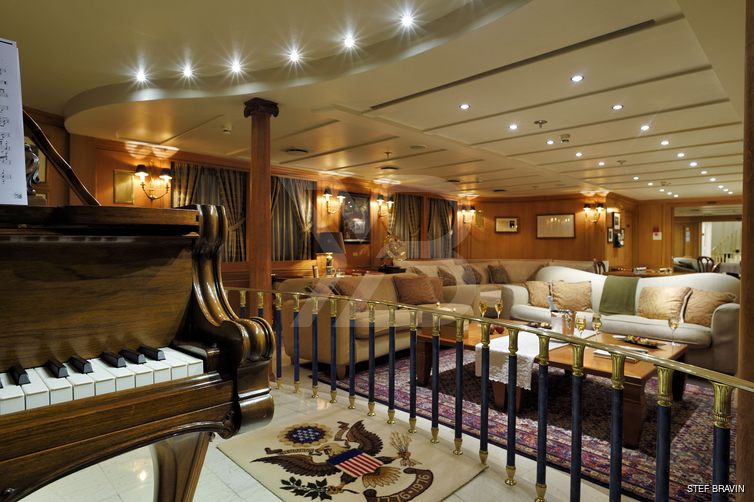 Christina O yacht interior 9