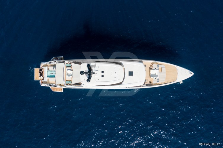 Rose d'Or yacht exterior 4