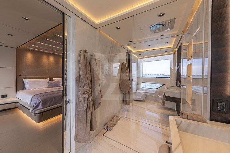 Simplicity yacht interior 24