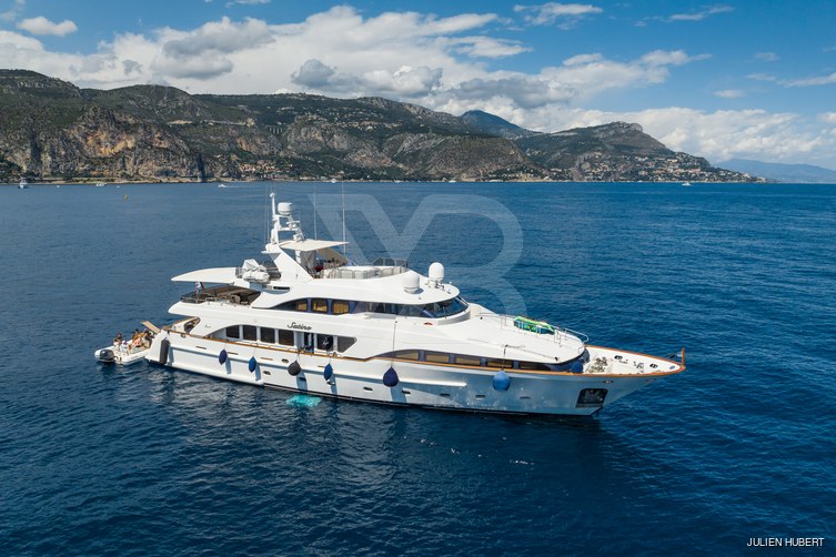 Satine yacht exterior 8