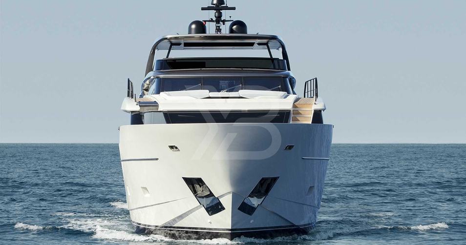 Le Gypsy yacht exterior 3