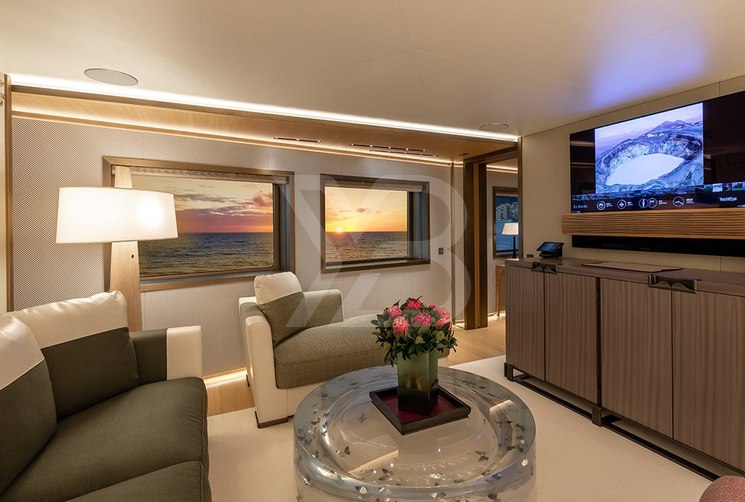 La Datcha yacht interior 15