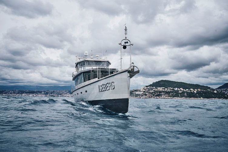 Iceberg yacht exterior 69