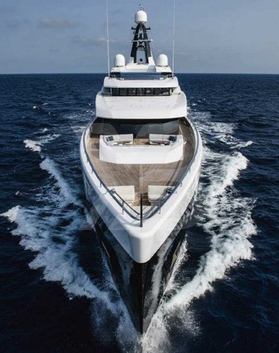 M'Brace yacht exterior 23