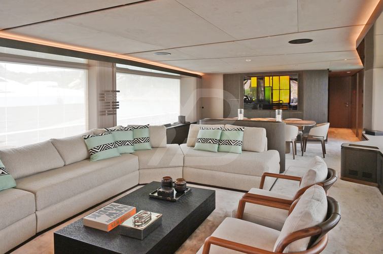 Alma III yacht interior 7