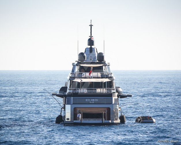 Atlante yacht exterior 6