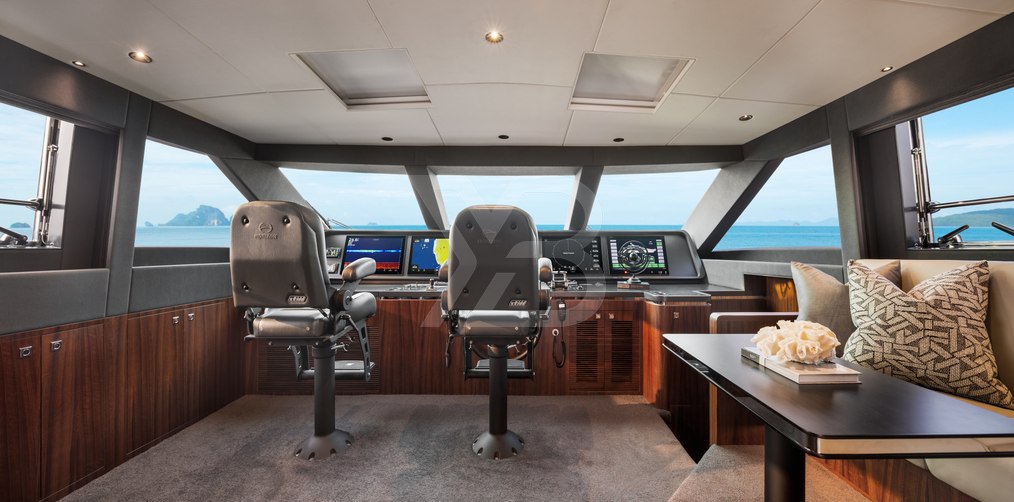 Vin Xan yacht interior 29