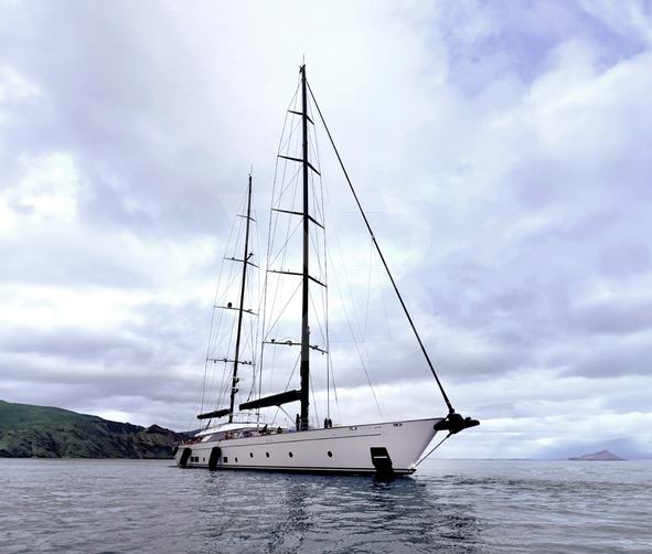 Katana yacht exterior 4