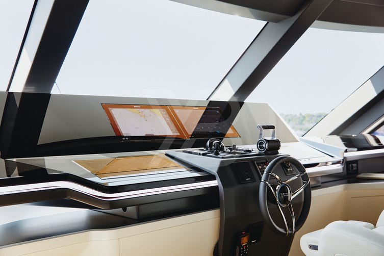 Shabby yacht interior 41