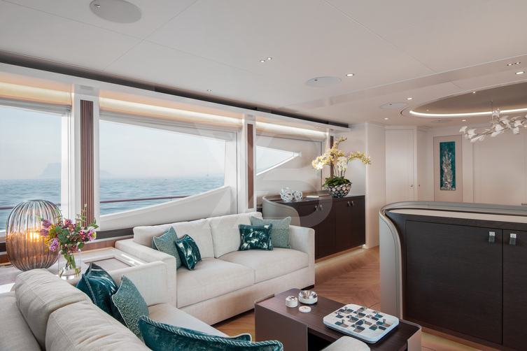 Special One yacht interior 11