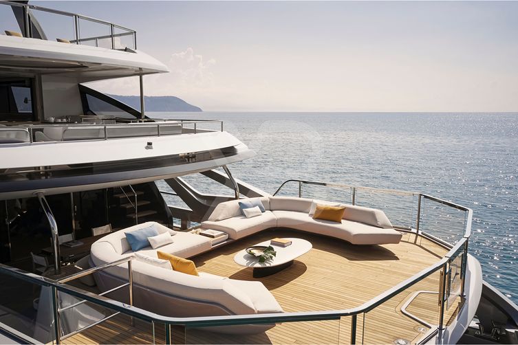 Tanelorn yacht exterior 51