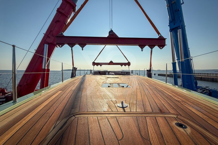 Suuk'iik II yacht exterior 3