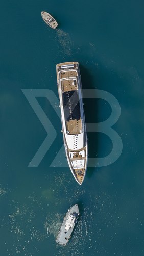 Felicity yacht exterior 7