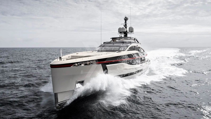 Ultra G yacht exterior 5