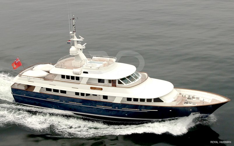 Arcadia yacht exterior 2