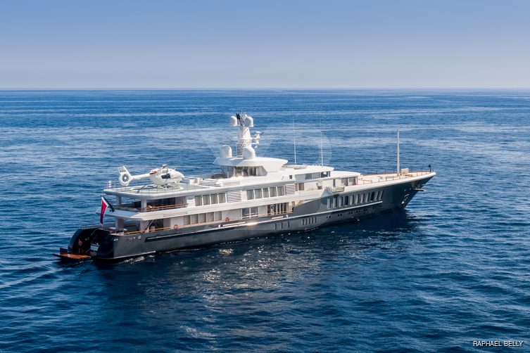 Air yacht exterior 26