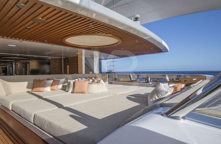 Life Saga II yacht interior 3